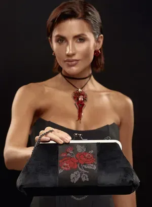 Сумка-багет "Червона Ружа" оксамитова — photo 4