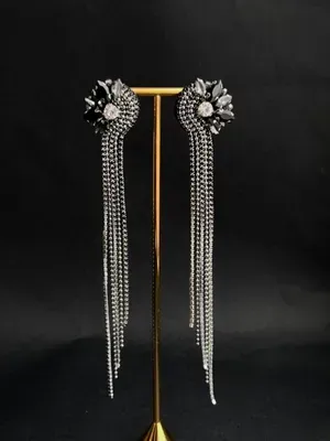 Boucles d'oreilles «Elegance», noir-graphite