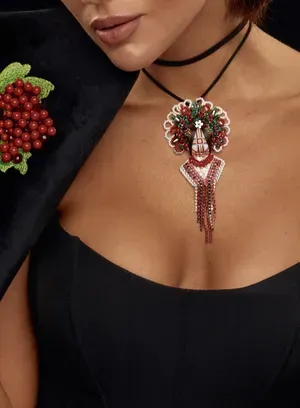 Motanka Transformer Brooch "Bereginya" (mini) — Photo 3