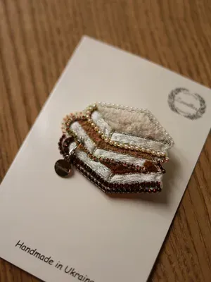Брошка "Книжки", золота — photo 3