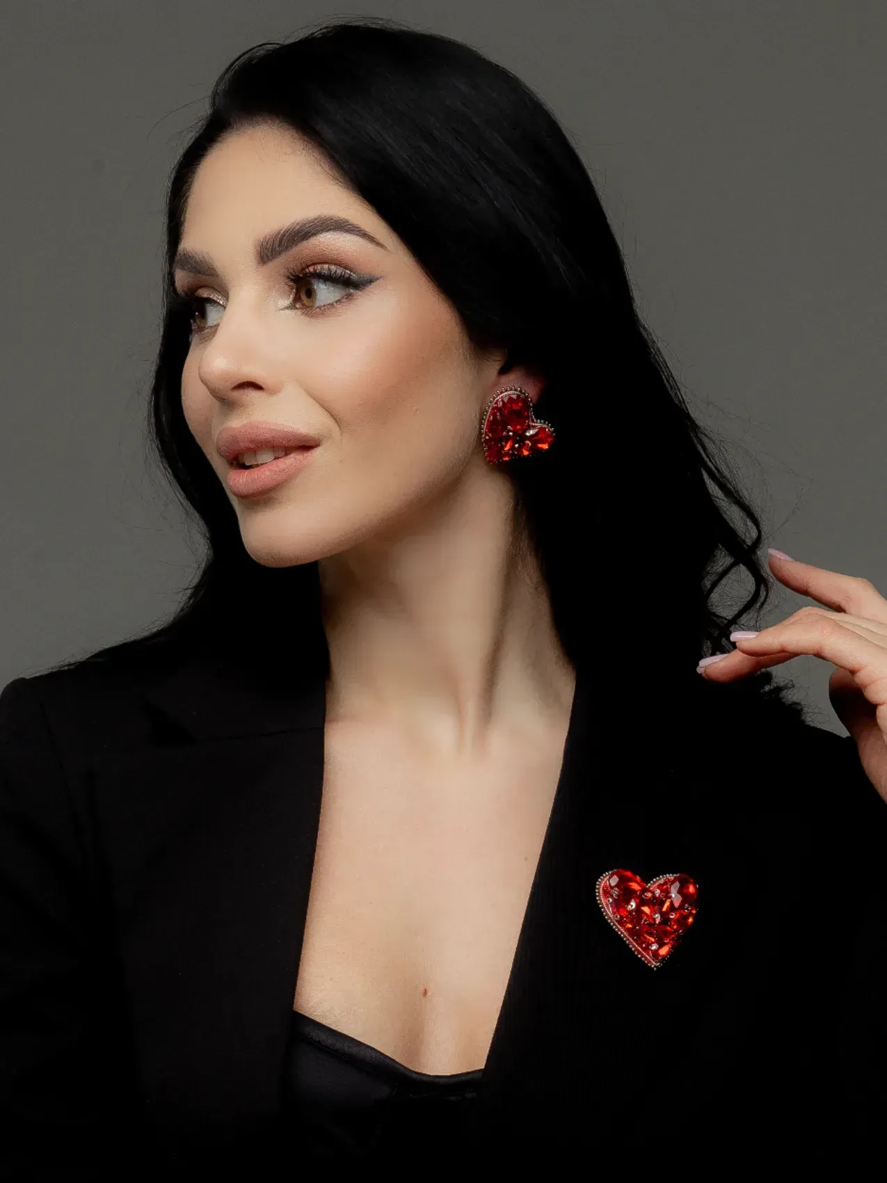 Boucles d'oreilles "Cœurs" avec pierres, rouges