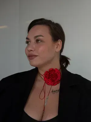 Choker "Rose", red