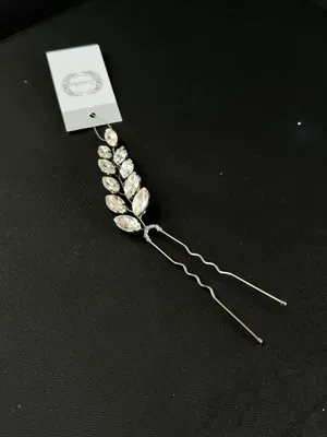 Medium hair pin with stones, silver