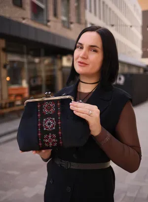 Сумка "Віра. Надія. Любов" з оксамиту — photo 4