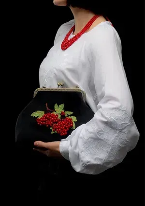 Сумочка "Калина" з намистинами, велика — photo 3
