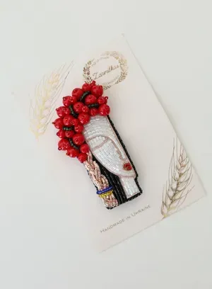 Брошка "Портрет українки" — photo 3