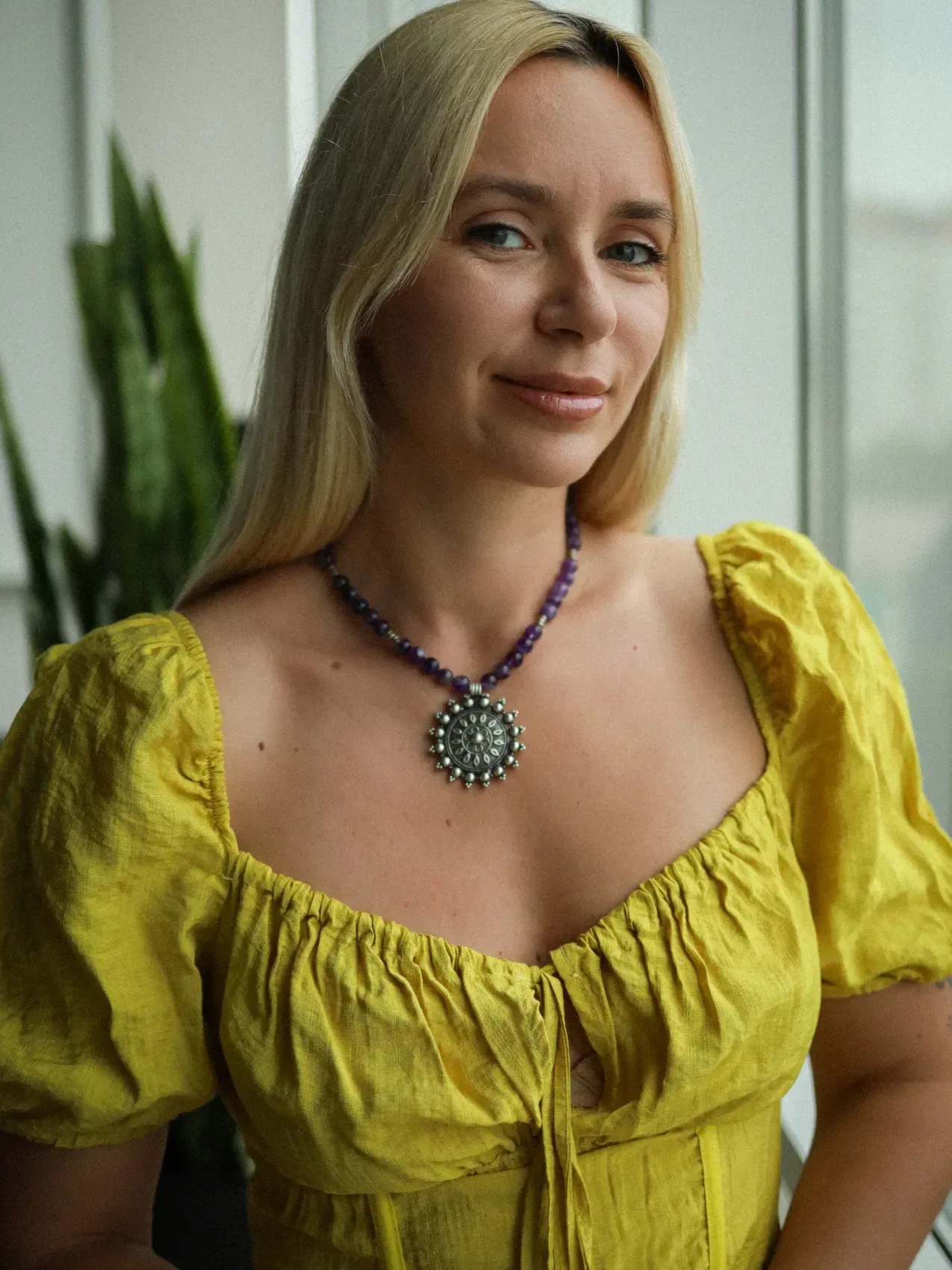 Намисто з фіолетового аметисту зі зґардою "Роса" — Намиста та чокери