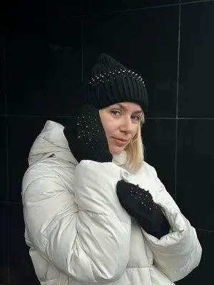 Czapka czarny z rozsypem
