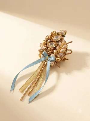 Brooch "Kolossya" with Ribbon, Gold-Tone — Photo 1
