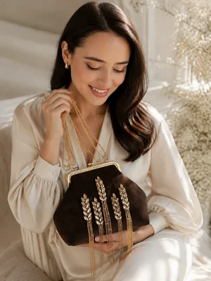 Velvet Doctor's Bag "Golden Single Spike" brown