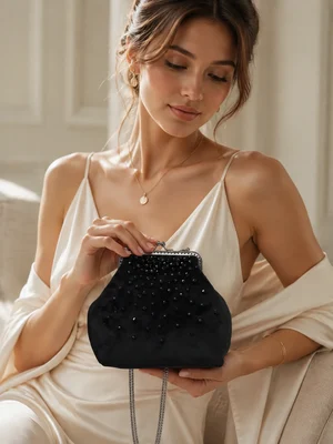 Sac en velours avec parsemé de cristal, noir