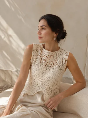 Top en macramé , crème